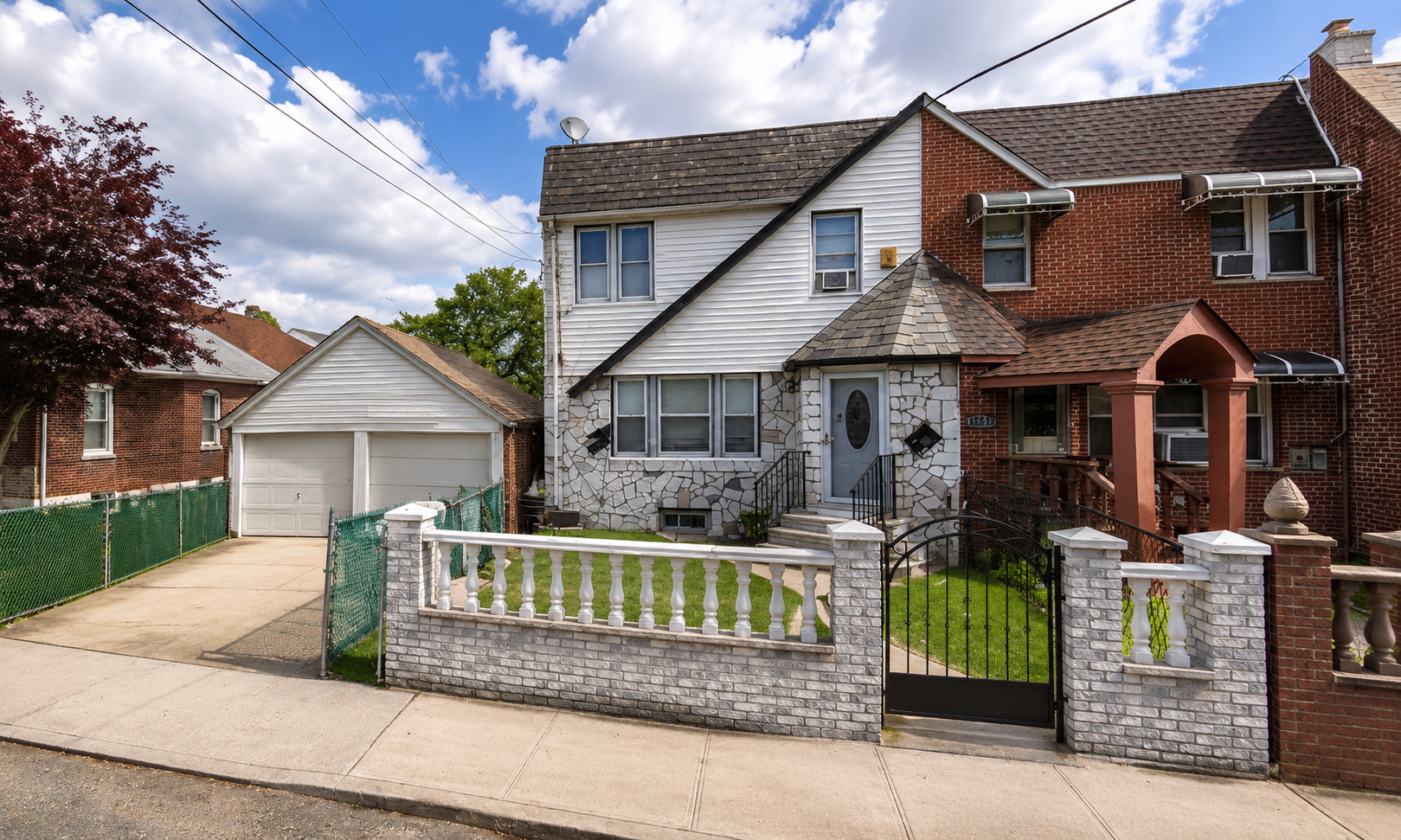 114-11 202ND ST